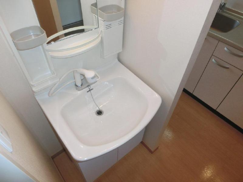 Other. I am happy in the wash basin are independent