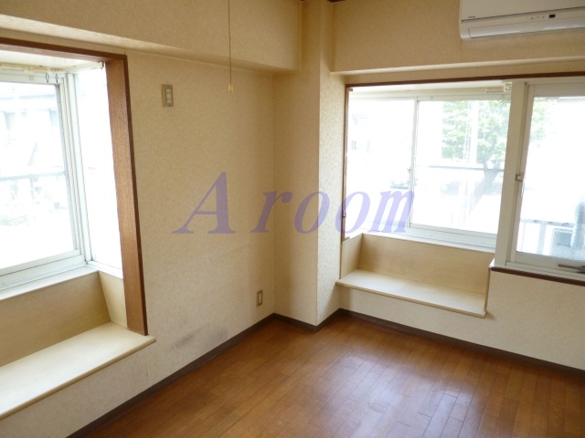 Living and room. Living