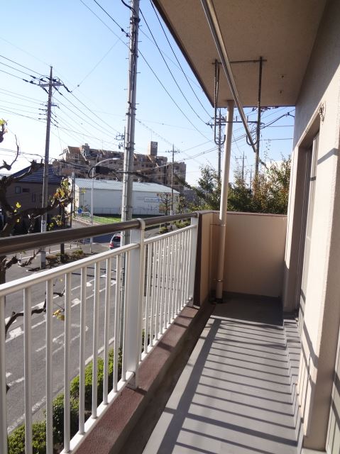 Balcony. It is entered easy veranda of yang