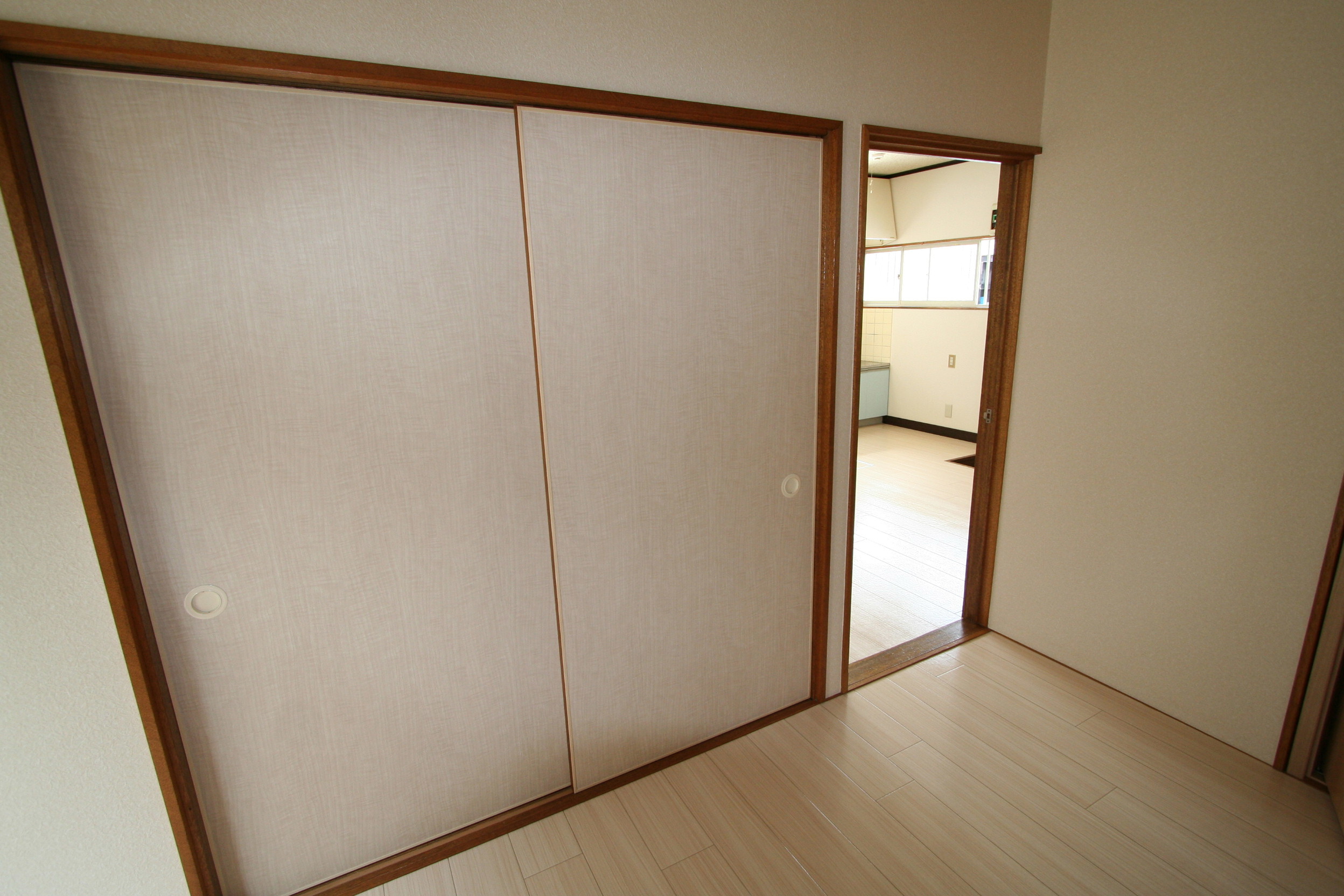 Other. Sliding door also transformation in the sheet. My favorite is the point.