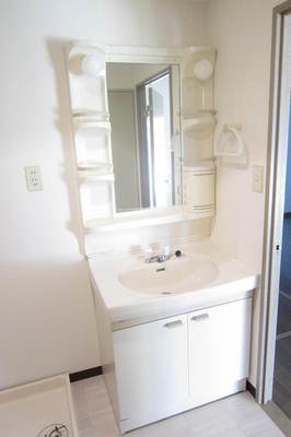 Washroom. I think it will be saved independent washbasin