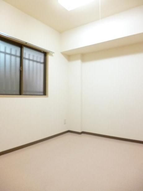 Living and room. It finished in the intimate Western-style clean! ! 