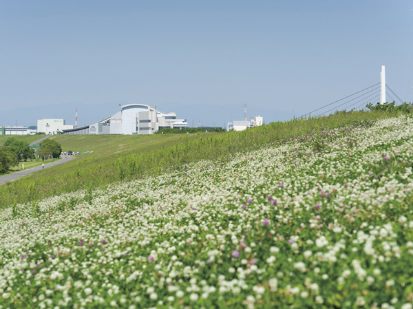 Surrounding environment. Arakawa river (about 1790m ・ Bicycle about 9 minutes)