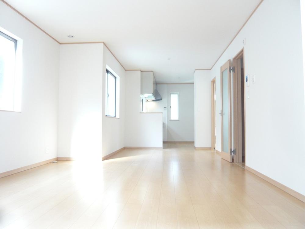 Living. Indoor (11 May 2013) Shooting