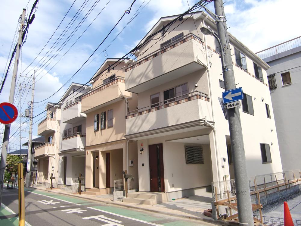 Local appearance photo. Appearance mortar Joripatto finish. Excellent design and quality, To achieve the various expressions. 