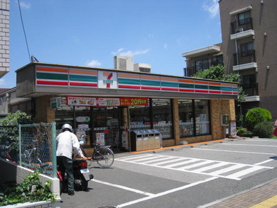 Convenience store. Seven ・ 320m up to Eleven (convenience store)