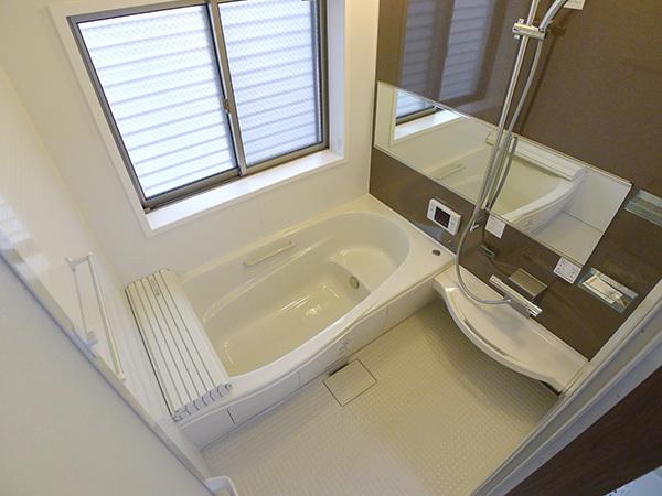 Bathroom. Indoor (April 2013) Shooting Building 3