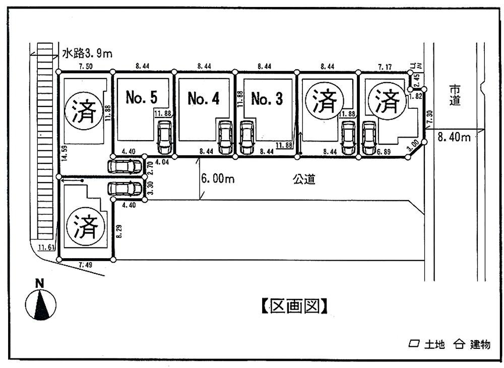 The entire compartment Figure. Compartment figure