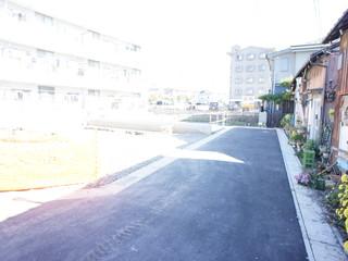 Local land photo. Local (11 May 2013) Shooting