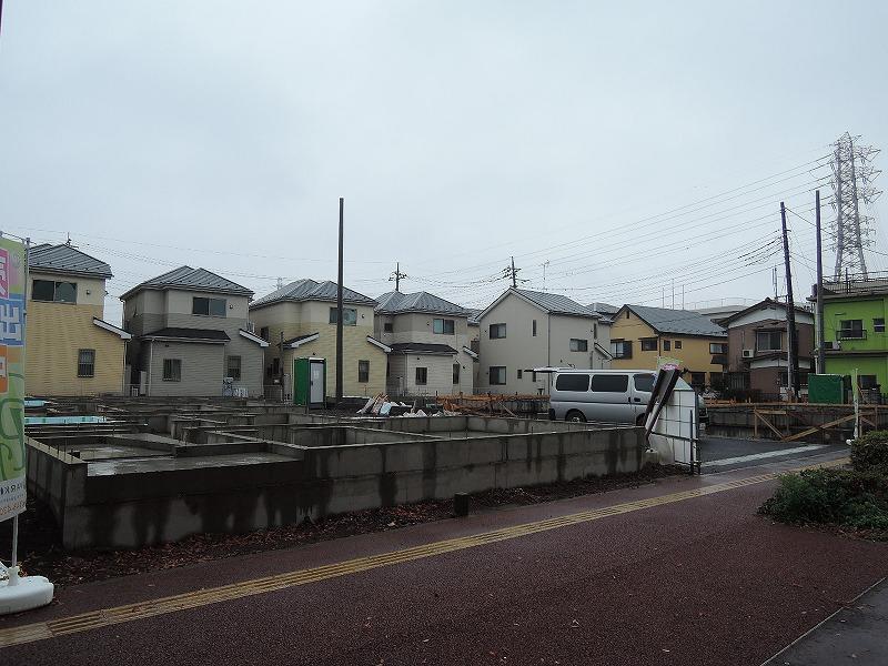 Local appearance photo. Local (12 May 2013) Shooting