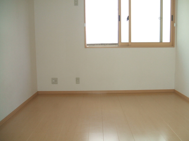 Living and room. All rooms are flooring. 