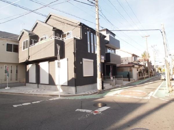 Local photos, including front road