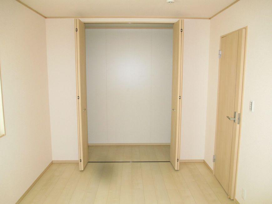 Same specifications photos (Other introspection)