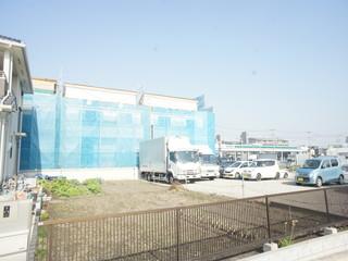 Local appearance photo. Local (11 May 2013) Shooting