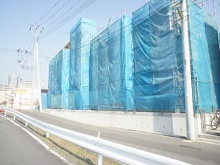 Local photos, including front road. Local (11 May 2013) Shooting