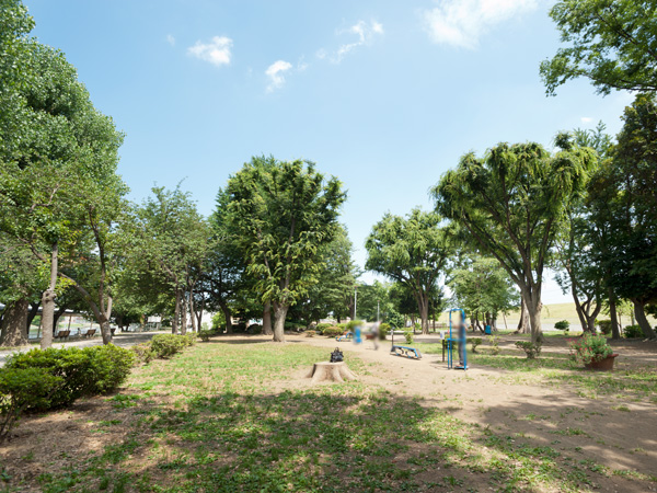 Surrounding environment. Prefectural Todakoen (about 3.7km / Bicycle about 15 minutes)