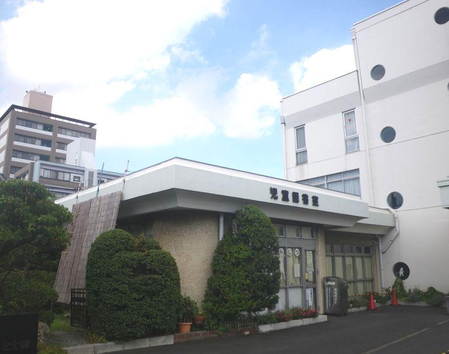 library. 530m to Toda City Library Shimotoda Branch