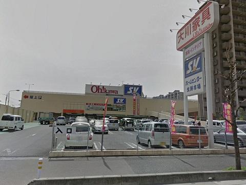 Supermarket. 496m to Super Value Toda shop