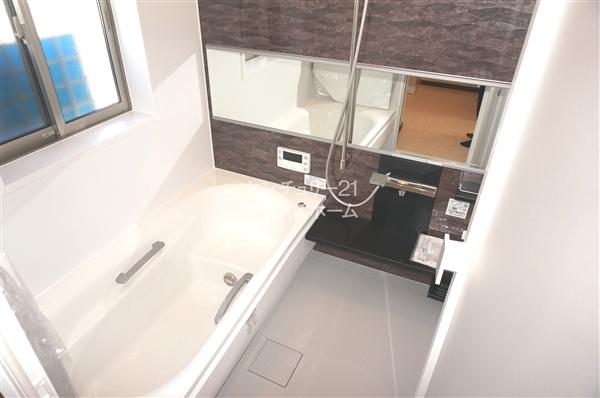 Same specifications photo (bathroom). Example of construction Comfortable tub sitz bath can enjoy