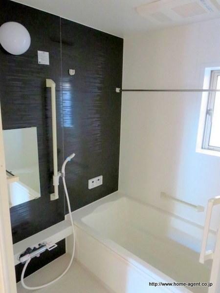 Bathroom. Bathing with a bathroom dryer