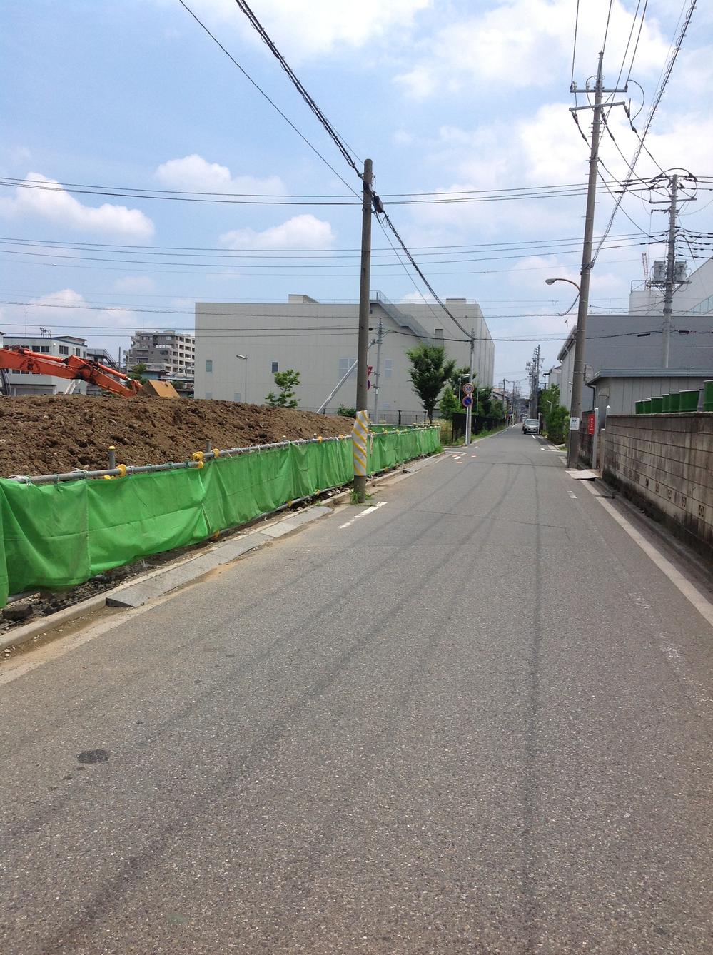 Local photos, including front road. Local (June 2013) Shooting