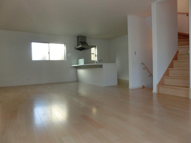 Living. Indoor (12 May 2013) Shooting