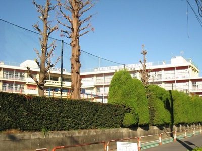 Primary school. 160m until Minami Toda elementary school (elementary school)