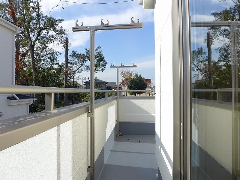 Balcony. Local (November 28, 2013) Shooting