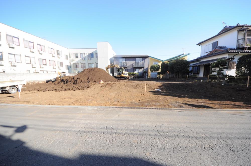 Local land photo. Local (12 May 2013) Shooting