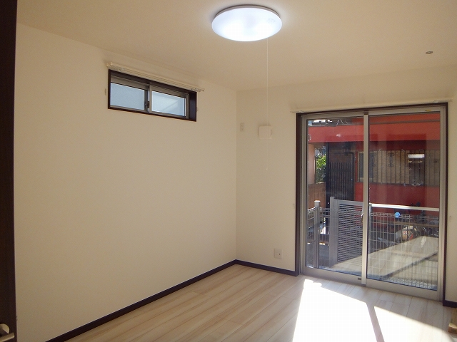 Living and room