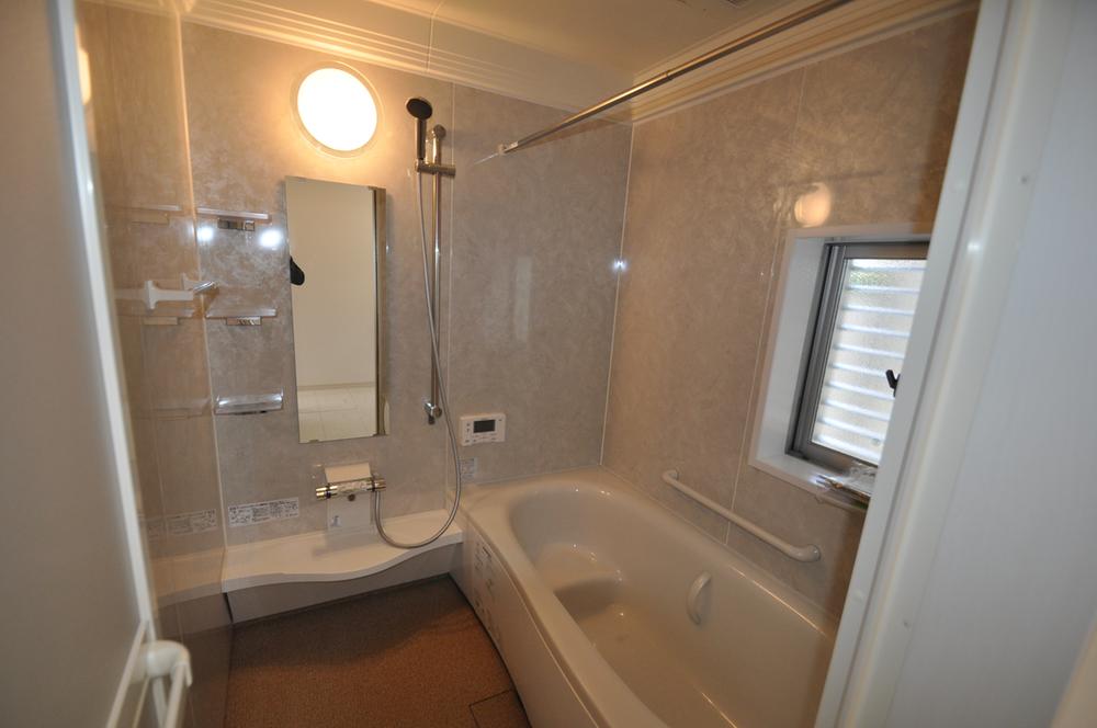 Same specifications photo (bathroom).  [Model house]  Kirameki sense of Ya, It had been equipped with a form of relaxation, , Panasonic comfortable - Roh Unit bus (Reference)