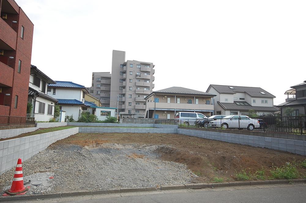 Local land photo. It is a two-compartment field of more than 50 square meters. 