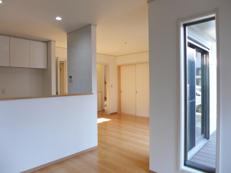 Living. Local (December 6, 2013) Shooting