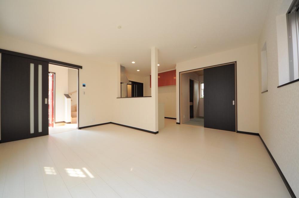 Living. Indoor (July 2013) Shooting