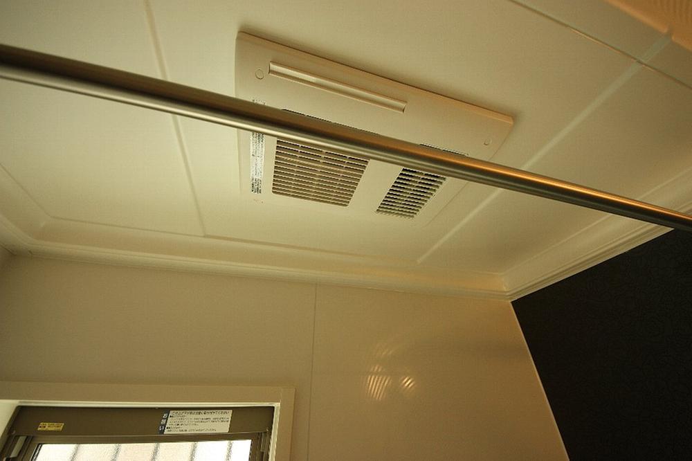 Bathroom. Bathroom Dryer It is likely active in a rainy day 2013 December shooting