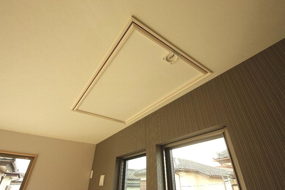 Other introspection. Second floor 7 Pledge Western-style Grenier 2013 December shooting