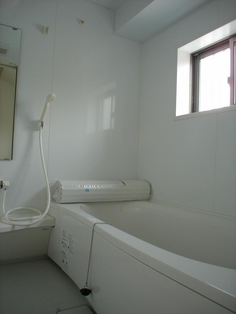 Same specifications photo (bathroom). Same specifications