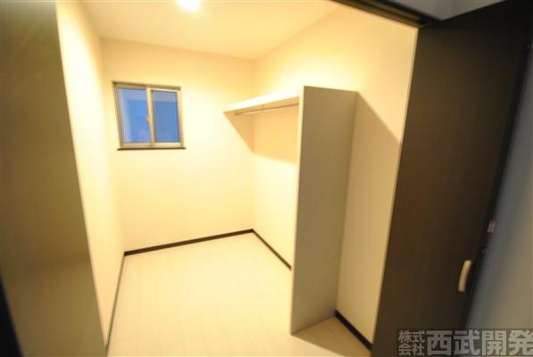 Receipt. With window, Also have a shelf. 