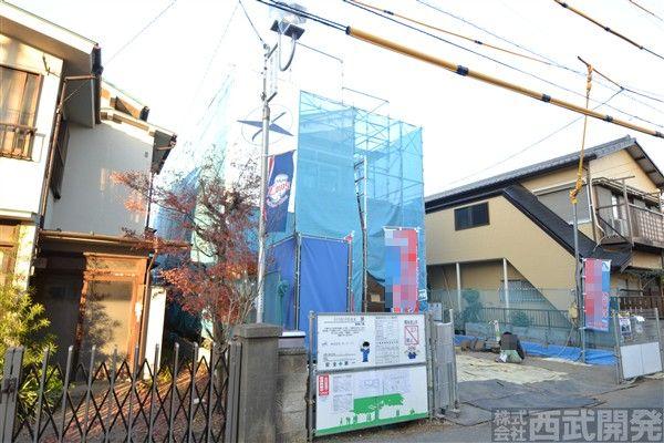 Local photos, including front road