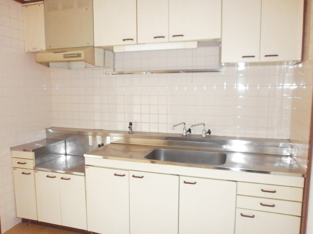 Kitchen. Kitchen