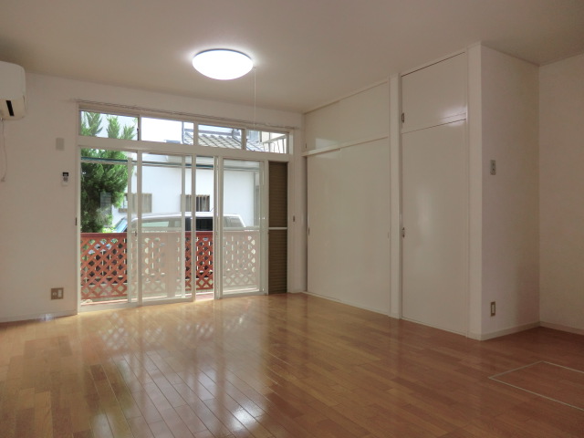 Living and room