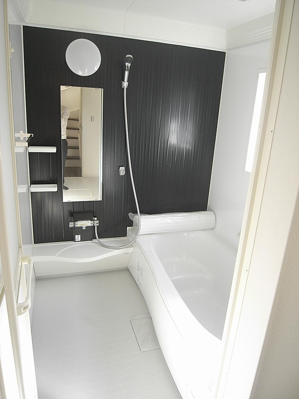 Same specifications photo (bathroom). Same specifications