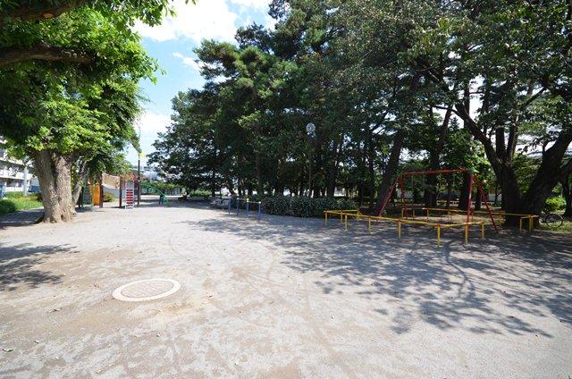 park. 320m until Kamisuna park