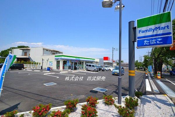 Convenience store. FamilyMart Tokorozawa Kotesashi to the south shop 261m