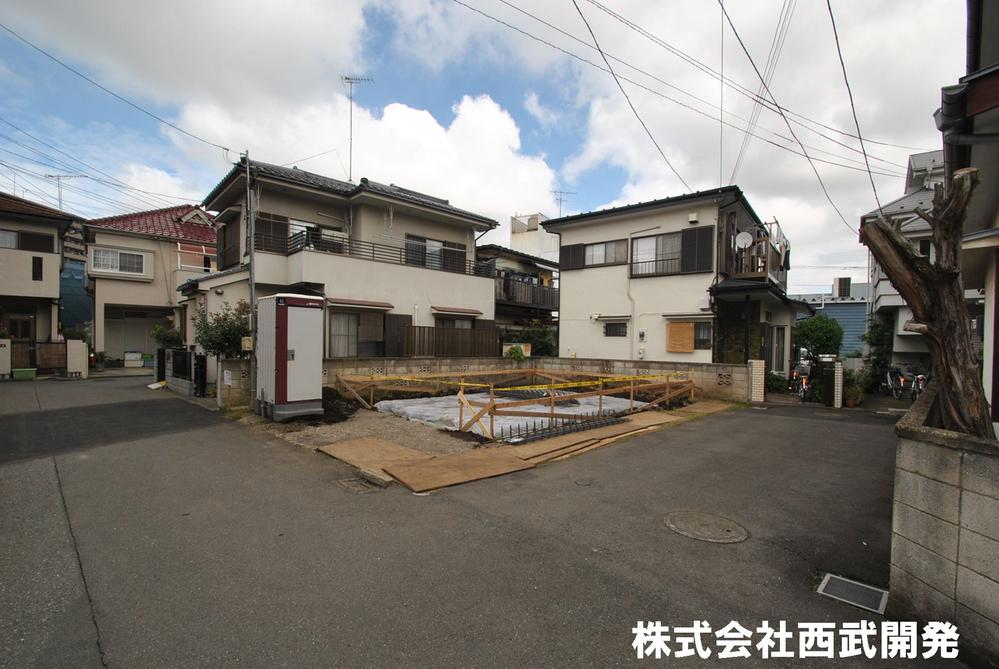 Local appearance photo