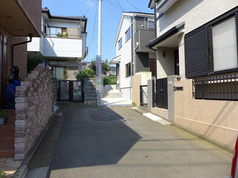 Parking lot. Local (September 13, 2013) Shooting