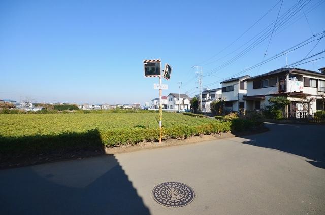 Other. Surrounding cityscape