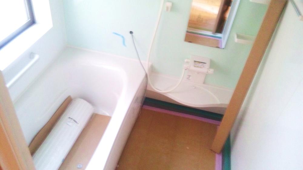 Bathroom. Bathing of 1 pyeong type will stretch leisurely foot.