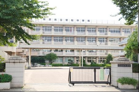 Junior high school. Tokorozawa Municipal Yasumatsu until junior high school 719m