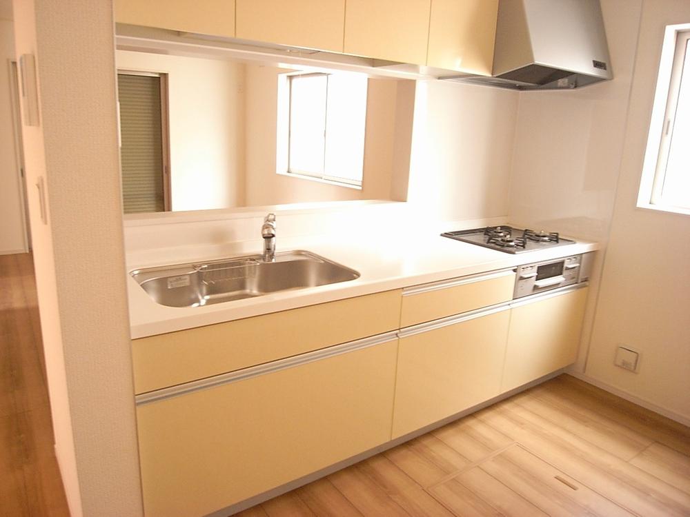 Same specifications photo (kitchen). Same specifications